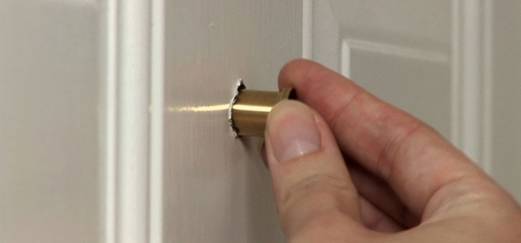 peephole door repair in University Park